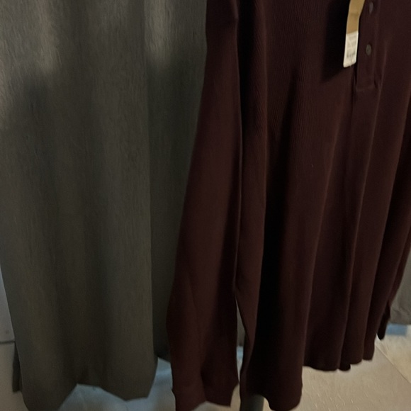 Burgundy long sleeve knit shirt - Picture 5 of 5